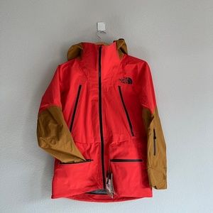 The North Face Women's Purist DryVent Shell Ski Jacket